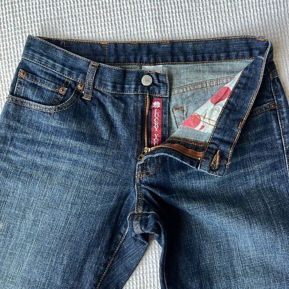 Lucky Brand Women’s Classic Fit Straight Leg Crop Jeans Sz 28 - Picture 7 of 12